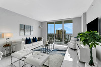 3000 Oasis Grand Blvd #1804